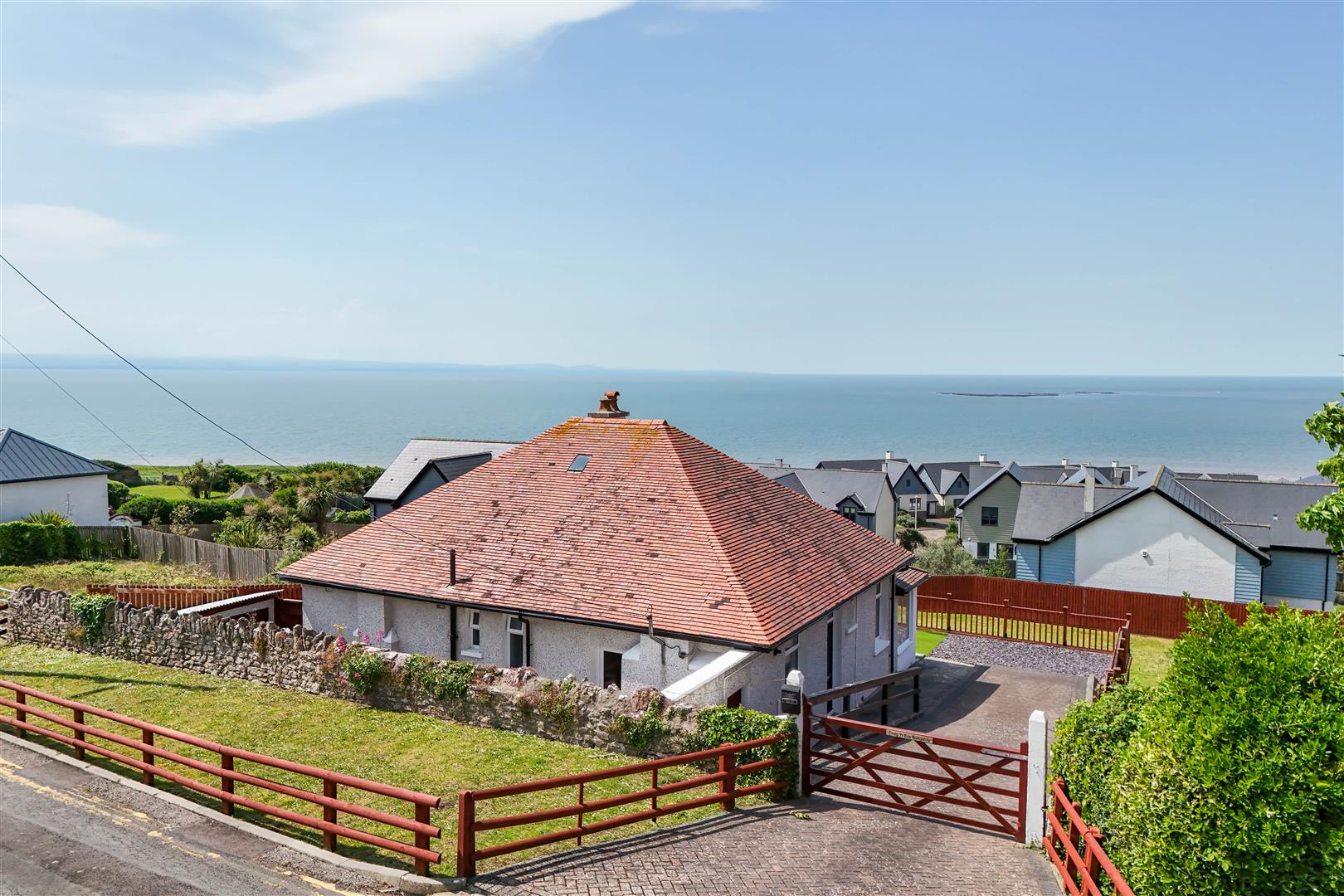 Craig Yr Eos Bungalow, Slon Lane, Ogmore-By-Sea, Vale Of Glamorgan, CF32 0PN